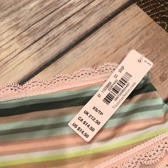 NWT Victoria's Secret Bundle - Picture 4 of 8